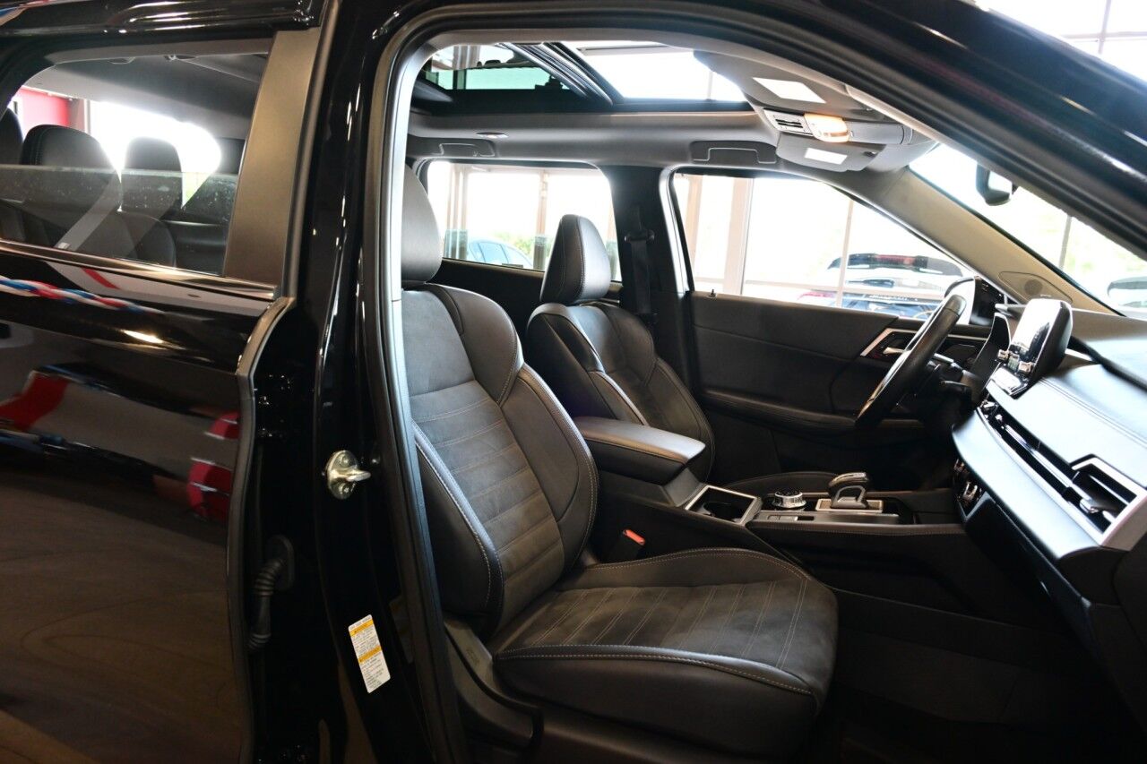 2024 Mitsubishi Outlander SE, Tech Pkg, Pano Roof Springfield NJ