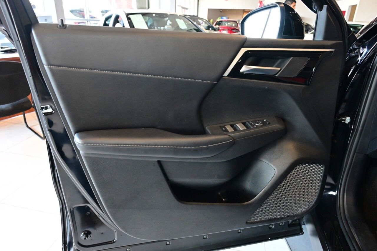 2024 Mitsubishi Outlander SE, Tech Pkg, Pano Roof Springfield NJ