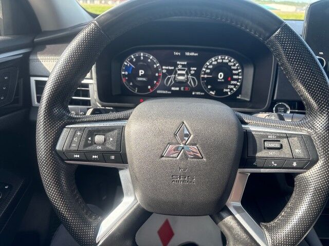2024 Mitsubishi Outlander SE Whitecourt AB