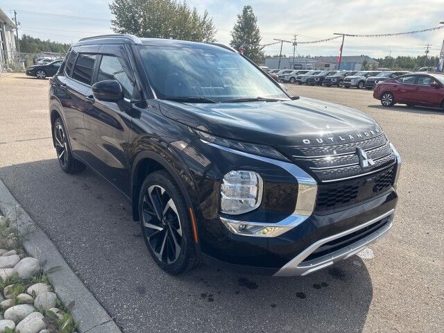 2024 Mitsubishi Outlander SE Whitecourt AB