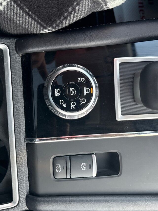 2024 Mitsubishi Outlander SE Whitecourt AB