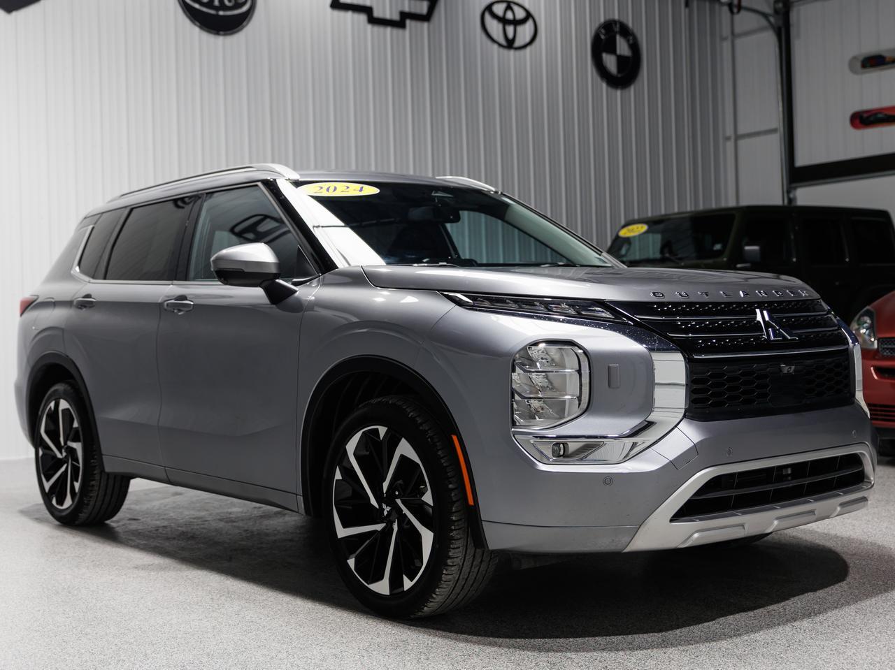 2024 Mitsubishi Outlander SEL AWD NAV