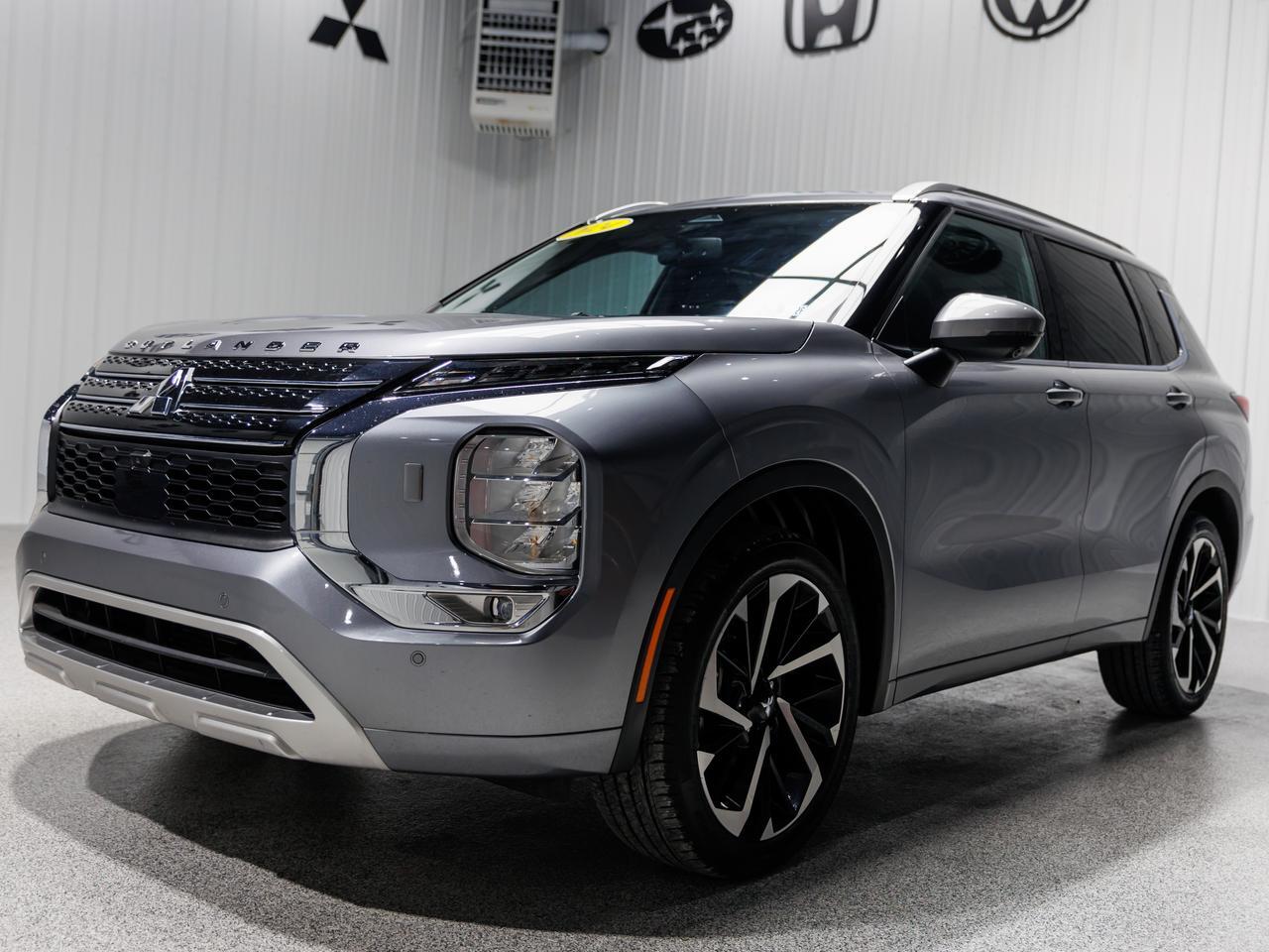 2024 Mitsubishi Outlander SEL AWD NAV Cranberry PA