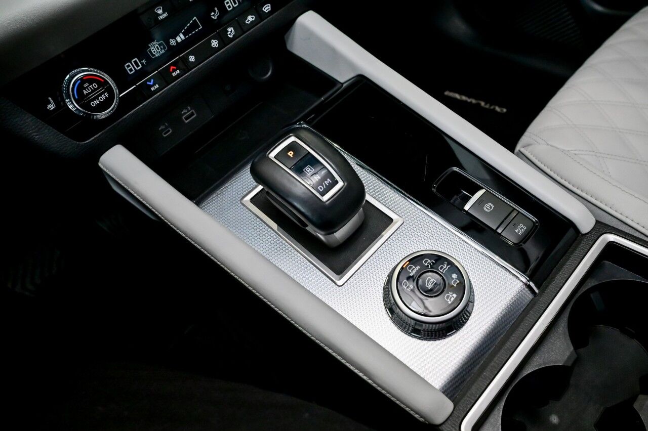 2024 Mitsubishi Outlander SEL AWD Springfield NJ