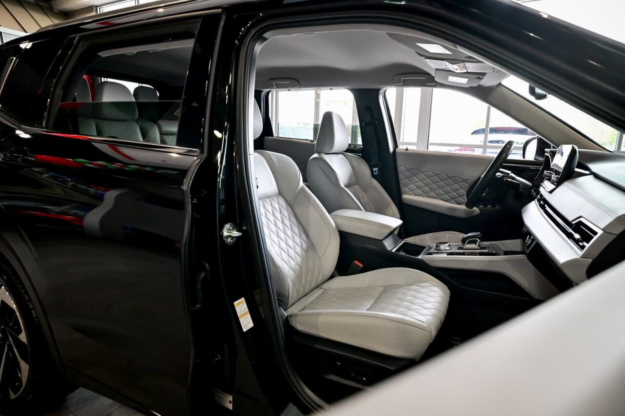 2024 Mitsubishi Outlander SEL AWD Springfield NJ