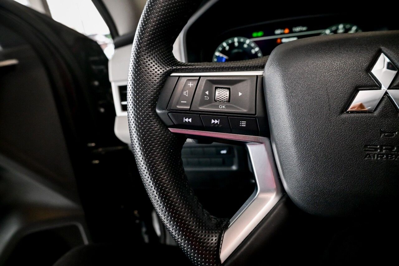 2024 Mitsubishi Outlander SEL AWD Springfield NJ