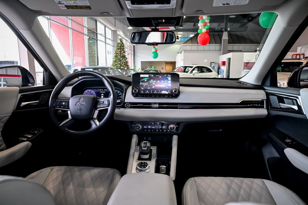 2024 Mitsubishi Outlander SEL AWD Springfield NJ