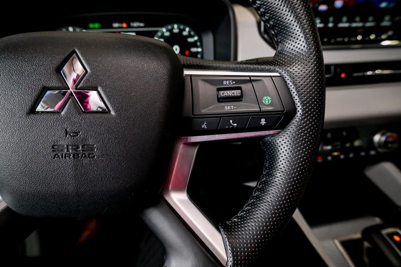 2024 Mitsubishi Outlander SEL AWD Springfield NJ