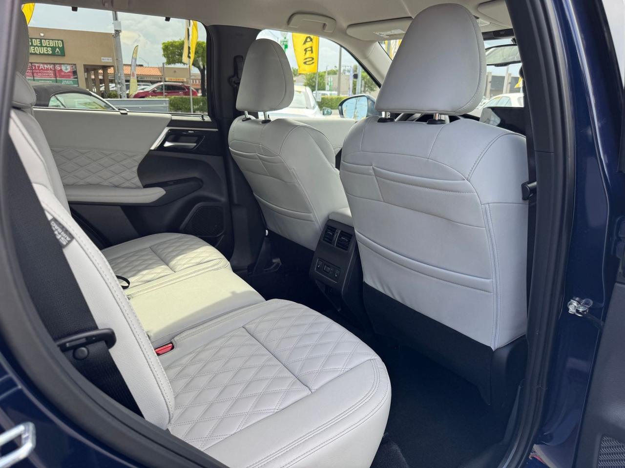 2024 Mitsubishi Outlander SEL Miami FL