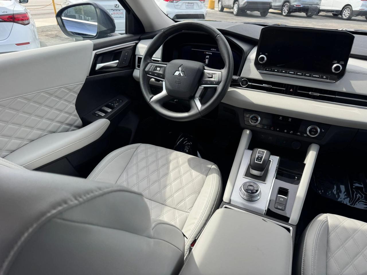2024 Mitsubishi Outlander SEL Miami FL