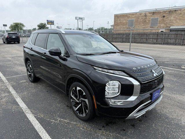 2024 Mitsubishi Outlander SEL