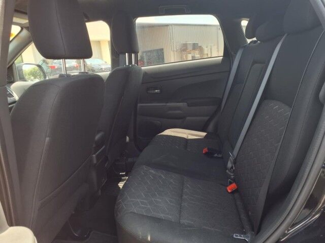 2024 Mitsubishi Outlander Sport ES  TX