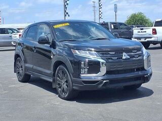 Mitsubishi Outlander Sport ES 2024