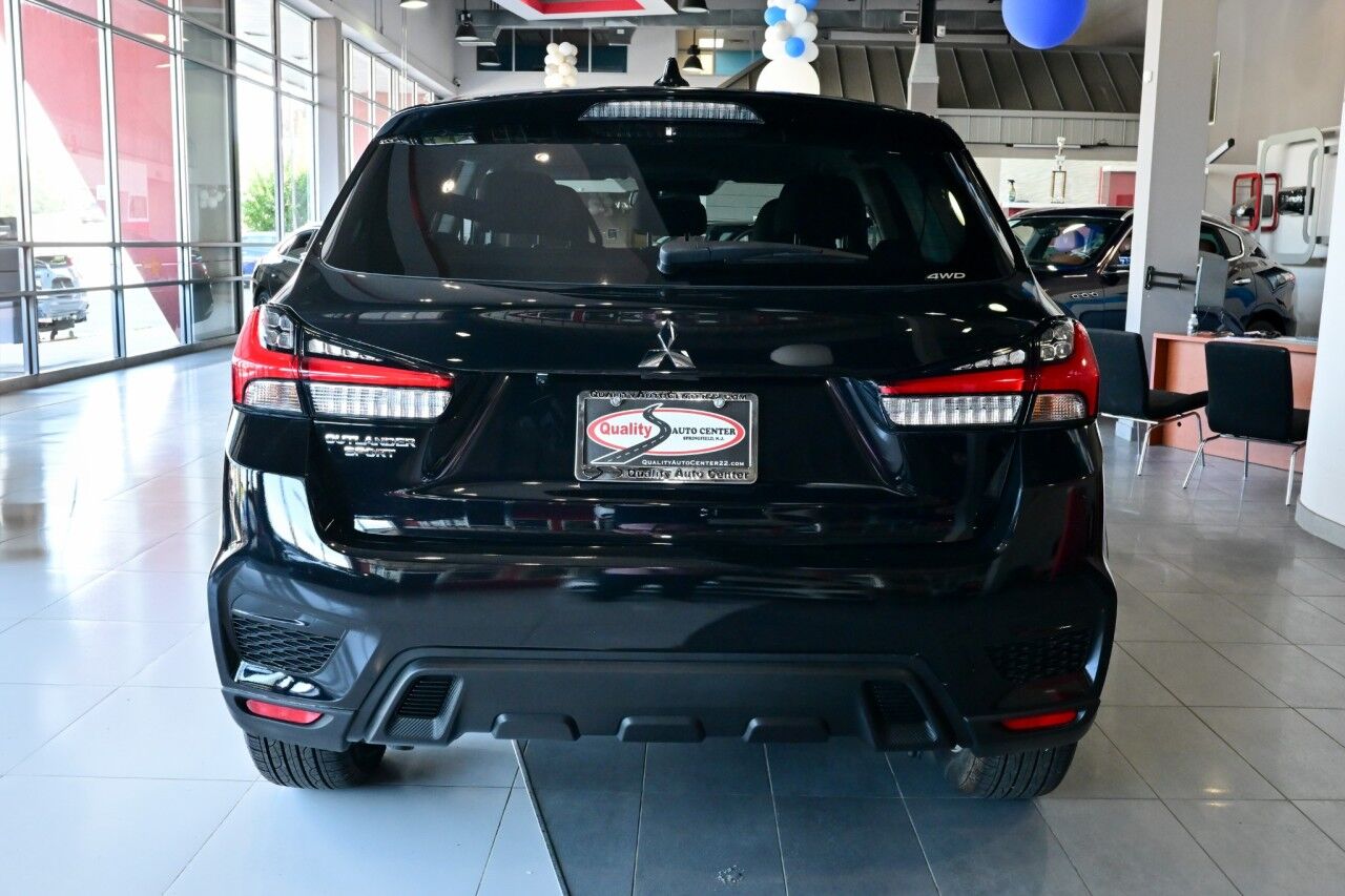 2024 Mitsubishi Outlander Sport ES photo 6