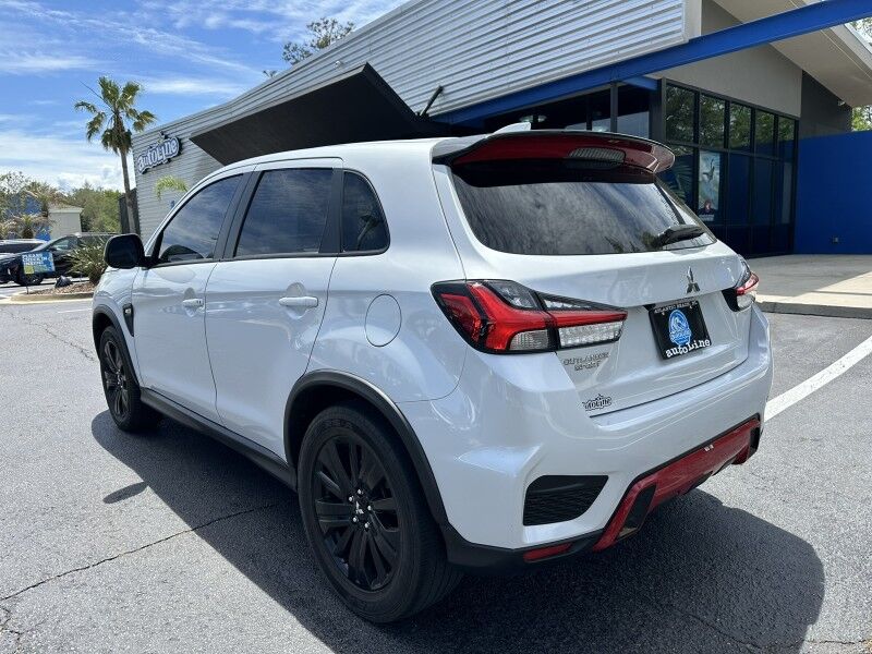 2024 Mitsubishi Outlander Sport LE