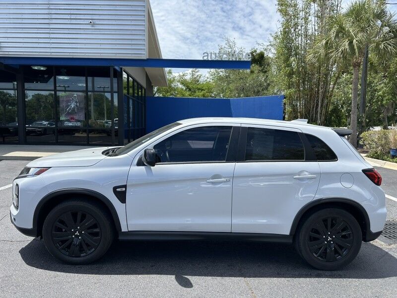 2024 Mitsubishi Outlander Sport LE