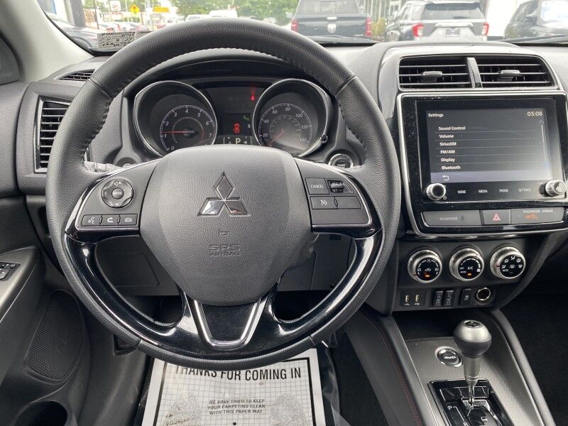 2024 Mitsubishi Outlander Sport SE