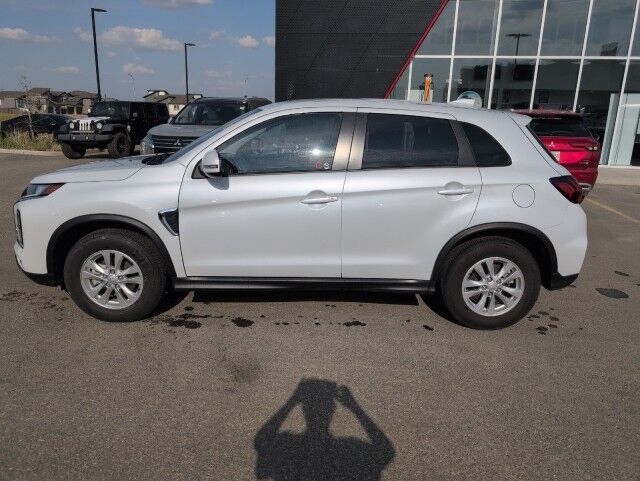 2024 Mitsubishi RVR SE Grande Prairie AB
