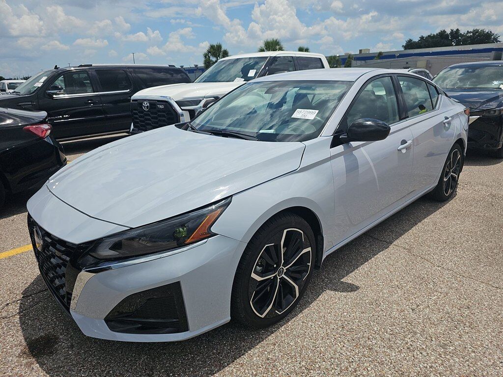 2024 NISSAN ALTIMA SR KBB VALUE 23K WOW Columbus OH