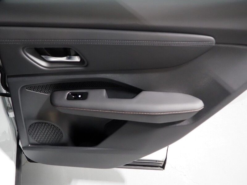 2024 Nissan ARIYA ENGAGE *HEADS-UP DISPLAY, PROPILOT ASSIST, NAVIGATION, ADAPTIVE CRUISE, SAFETY ALERTS, BACKUP CAMERA, COLOR TOUCHSCREEN, HEATED SEATS/STEERING, 19 INCH WHEELS, ANDROID & APPLE Round Rock TX