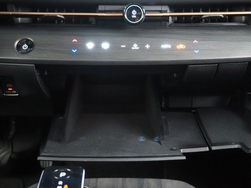 2024 Nissan ARIYA ENGAGE *HEADS-UP DISPLAY, PROPILOT ASSIST, NAVIGATION, ADAPTIVE CRUISE, SAFETY ALERTS, BACKUP CAMERA, COLOR TOUCHSCREEN, HEATED SEATS/STEERING, 19 INCH WHEELS, ANDROID & APPLE Round Rock TX