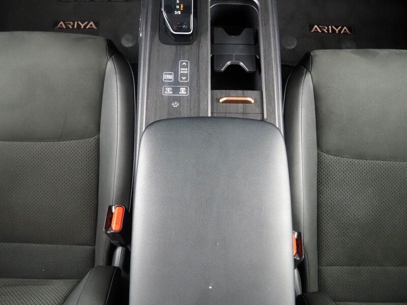 2024 Nissan ARIYA EVOLVE+ *HEADS-UP DISPLAY, NAVIGATION, SAFETY ALERTS, ADAPTIVE CRUISE, 360 VIEW CAMERAS, PANORAMA MOONROOF, HEATED SEATS/STEERING, WIRELESS CHARGING, APPLE CARPLAY Round Rock TX