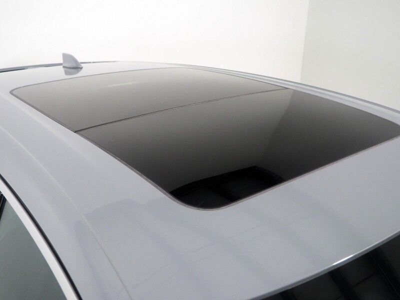 2024 Nissan ARIYA EVOLVE+ *HEADS-UP DISPLAY, NAVIGATION, SAFETY ALERTS, ADAPTIVE CRUISE, 360 VIEW CAMERAS, PANORAMA MOONROOF, HEATED SEATS/STEERING, WIRELESS CHARGING, APPLE CARPLAY Round Rock TX