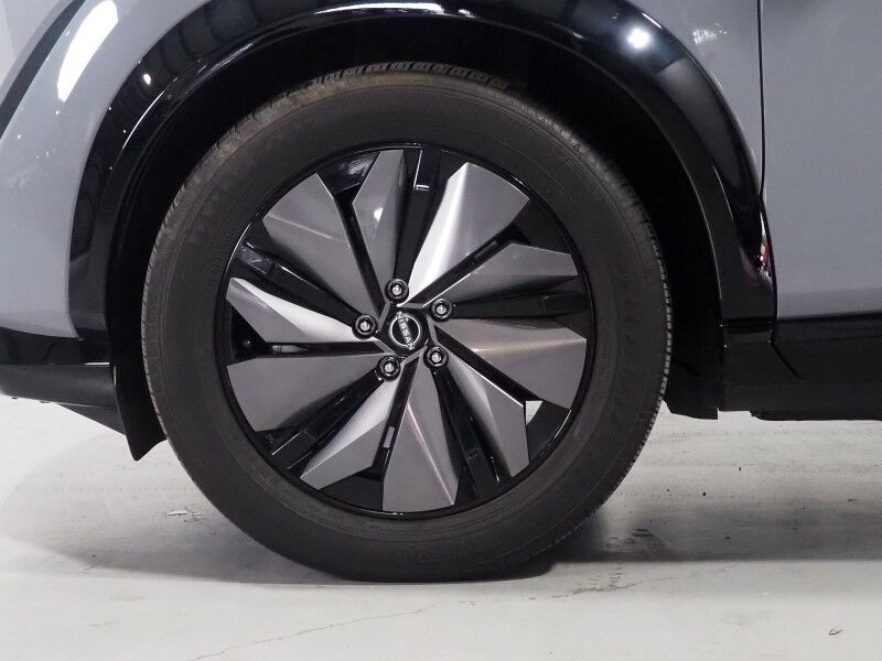 2024 Nissan ARIYA EVOLVE+ *HEADS-UP DISPLAY, NAVIGATION, SAFETY ALERTS, ADAPTIVE CRUISE, 360 VIEW CAMERAS, PANORAMA MOONROOF, HEATED SEATS/STEERING, WIRELESS CHARGING, APPLE CARPLAY Round Rock TX
