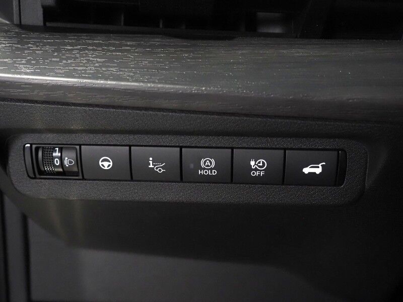 2024 Nissan ARIYA EVOLVE+ *HEADS-UP DISPLAY, NAVIGATION, SAFETY ALERTS, ADAPTIVE CRUISE, 360 VIEW CAMERAS, PANORAMA MOONROOF, HEATED SEATS/STEERING, WIRELESS CHARGING, APPLE CARPLAY Round Rock TX
