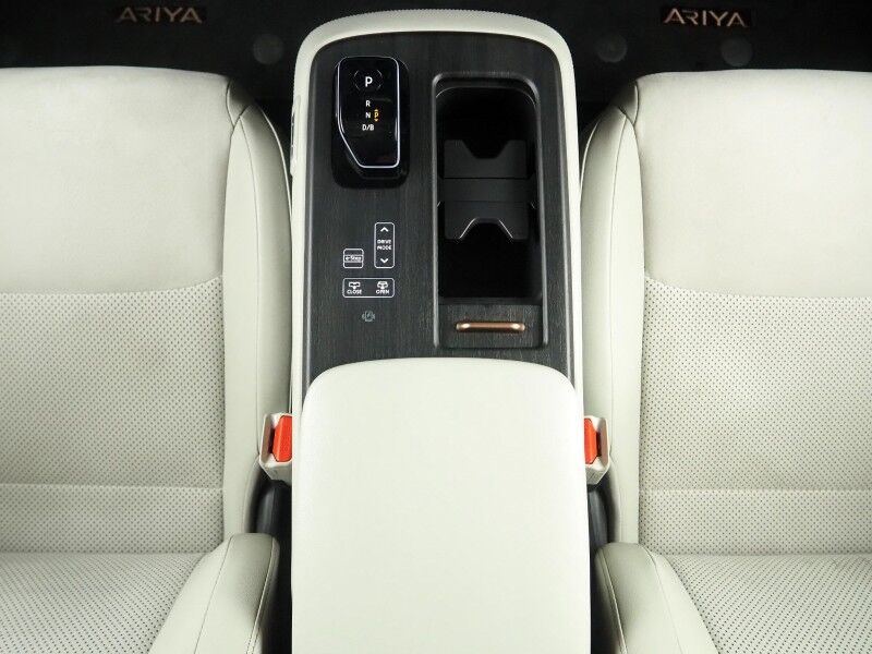 2024 Nissan ARIYA EVOLVE+ *HEADS-UP DISPLAY, NAVIGATION, SAFETY ALERTS, ADAPTIVE CRUISE, 360 VIEW CAMERAS, PANORAMA MOONROOF, HEATED SEATS/STEERING, WIRELESS CHARGING, APPLE CARPLAY Round Rock TX