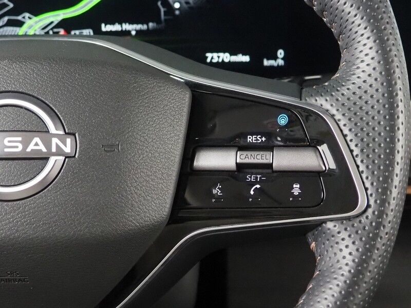2024 Nissan ARIYA EVOLVE+ *HEADS-UP DISPLAY, NAVIGATION, SAFETY ALERTS, ADAPTIVE CRUISE, 360 VIEW CAMERAS, PANORAMA MOONROOF, HEATED SEATS/STEERING, WIRELESS CHARGING, APPLE CARPLAY Round Rock TX