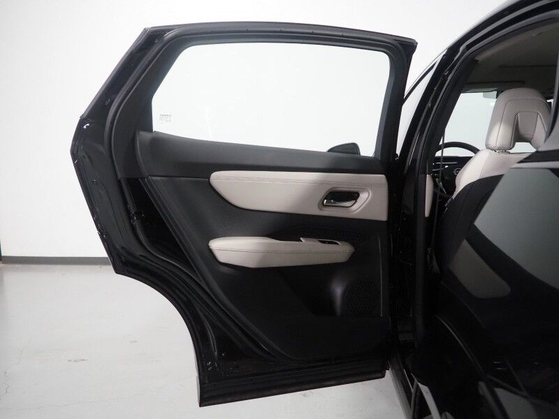 2024 Nissan ARIYA EVOLVE+ *HEADS-UP DISPLAY, NAVIGATION, SAFETY ALERTS, ADAPTIVE CRUISE, 360 VIEW CAMERAS, PANORAMA MOONROOF, HEATED SEATS/STEERING, WIRELESS CHARGING, APPLE CARPLAY Round Rock TX