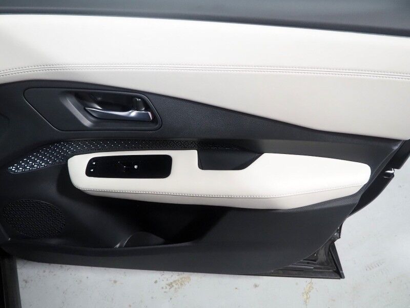 2024 Nissan ARIYA EVOLVE+ *HEADS-UP DISPLAY, NAVIGATION, SAFETY ALERTS, ADAPTIVE CRUISE, 360 VIEW CAMERAS, PANORAMA MOONROOF, HEATED SEATS/STEERING, WIRELESS CHARGING, APPLE CARPLAY Round Rock TX