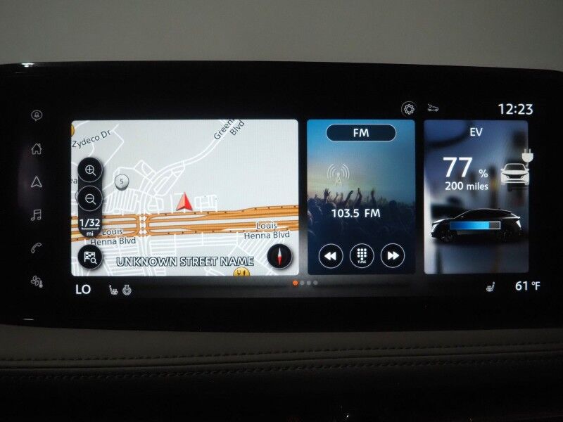 2024 Nissan ARIYA EVOLVE+ *HEADS-UP DISPLAY, NAVIGATION, SAFETY ALERTS, ADAPTIVE CRUISE, 360 VIEW CAMERAS, PANORAMA MOONROOF, HEATED SEATS/STEERING, WIRELESS CHARGING, APPLE CARPLAY Round Rock TX