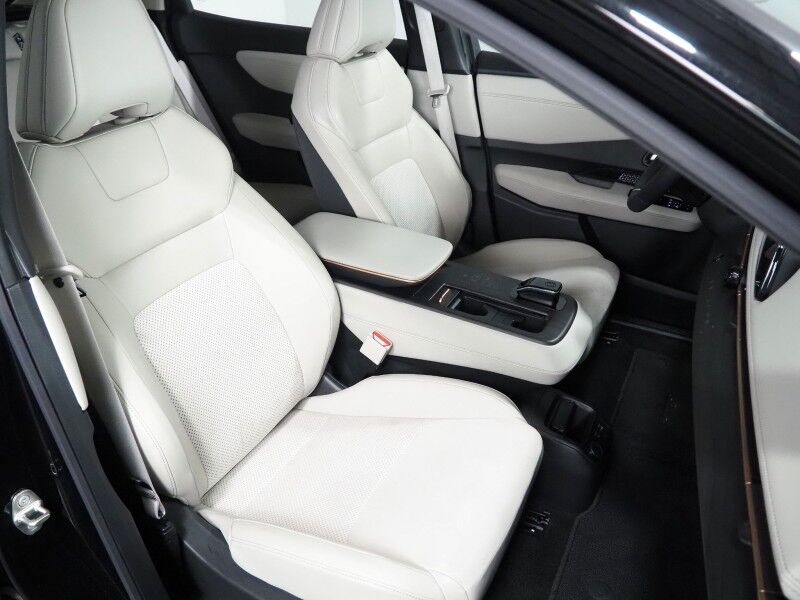 2024 Nissan ARIYA EVOLVE+ *HEADS-UP DISPLAY, NAVIGATION, SAFETY ALERTS, ADAPTIVE CRUISE, 360 VIEW CAMERAS, PANORAMA MOONROOF, HEATED SEATS/STEERING, WIRELESS CHARGING, APPLE CARPLAY
