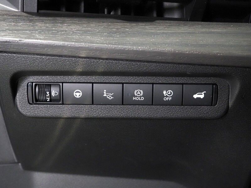 2024 Nissan ARIYA EVOLVE+ *HEADS-UP DISPLAY, NAVIGATION, SAFETY ALERTS, ADAPTIVE CRUISE, 360 VIEW CAMERAS, PANORAMA MOONROOF, HEATED SEATS/STEERING, WIRELESS CHARGING, APPLE CARPLAY Round Rock TX