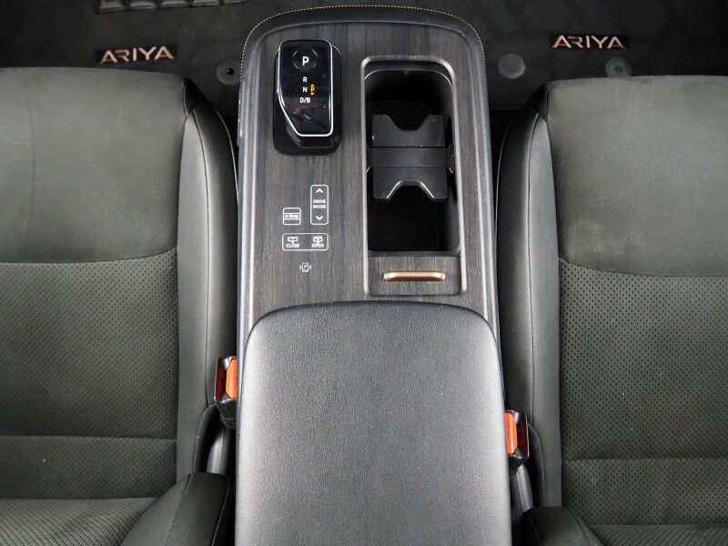 2024 Nissan ARIYA EVOLVE+ *HEADS-UP DISPLAY, NAVIGATION, SAFETY ALERTS, ADAPTIVE CRUISE, 360 VIEW CAMERAS, PANORAMA MOONROOF, HEATED SEATS/STEERING, WIRELESS CHARGING, APPLE CARPLAY Round Rock TX
