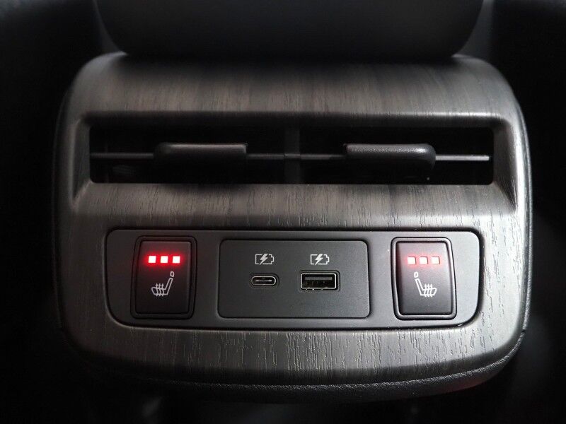 2024 Nissan ARIYA EVOLVE+ *HEADS-UP DISPLAY, NAVIGATION, SAFETY ALERTS, ADAPTIVE CRUISE, 360 VIEW CAMERAS, PANORAMA MOONROOF, HEATED SEATS/STEERING, WIRELESS CHARGING, APPLE CARPLAY Round Rock TX