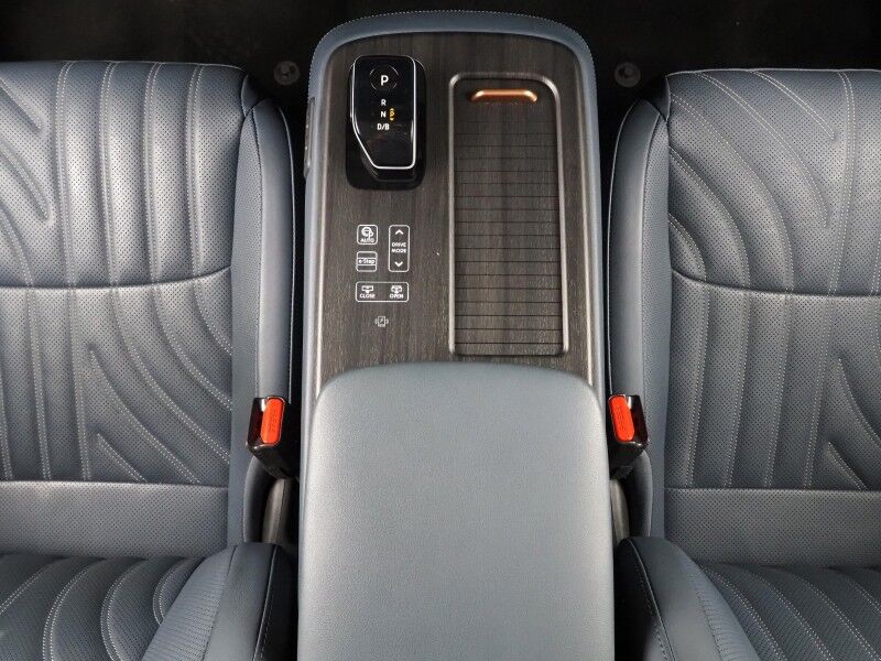 2024 Nissan ARIYA PLATINUM+ e-4ORCE AWD *HEADS-UP DISPLAY, NAVIGATION, SAFETY ALERTS, ADAPTIVE CRUISE, 360 VIEW CAMERA, PANORAMA MOONROOF, NAPPA LEATHER, CLIMATE SEATS, WIRELESS CHARGING, BOSE AUDIO, APPLE CARPLAY Round Rock TX