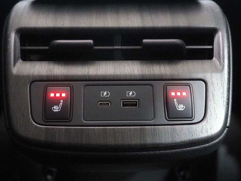 2024 Nissan ARIYA PLATINUM+ e-4ORCE AWD *HEADS-UP DISPLAY, NAVIGATION, SAFETY ALERTS, ADAPTIVE CRUISE, 360 VIEW CAMERA, PANORAMA MOONROOF, NAPPA LEATHER, CLIMATE SEATS, WIRELESS CHARGING, BOSE AUDIO, APPLE CARPLAY Round Rock TX