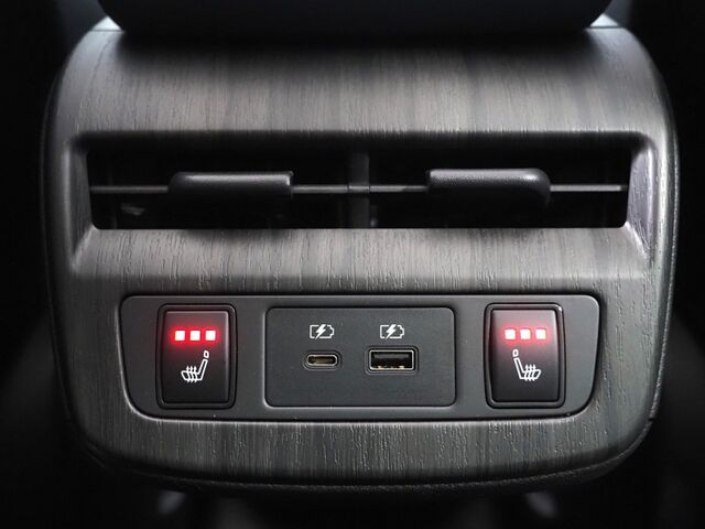 2024 Nissan ARIYA PLATINUM+ e-4ORCE AWD *HEADS-UP DISPLAY, NAVIGATION, SAFETY ALERTS, ADAPTIVE CRUISE, 360 VIEW CAMERA, PANORAMA MOONROOF, NAPPA LEATHER, CLIMATE SEATS, WIRELESS CHARGING, BOSE AUDIO, APPLE CARPLAY Round Rock TX