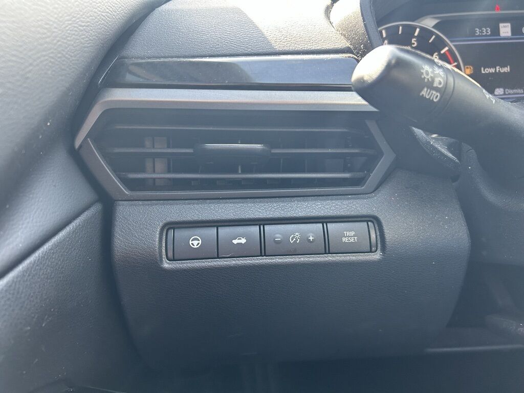 2024 Nissan Altima 2.0 SR Crestwood KY