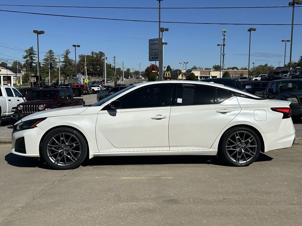 2024 Nissan Altima 2.0 SR Crestwood KY