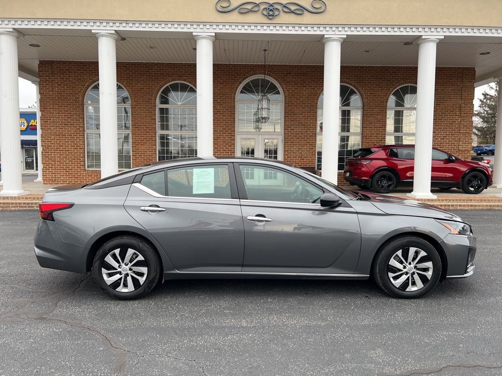 2024 Nissan Altima 2.5 S Mount Joy PA