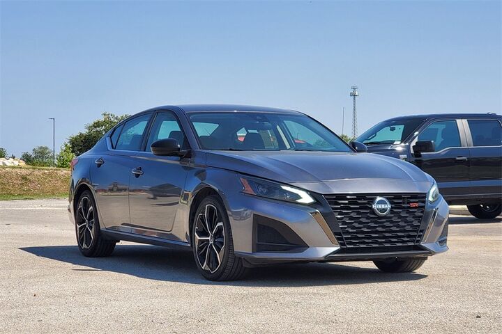 2024 Nissan Altima 2.5 SR  TX