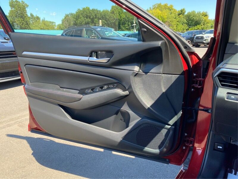 2024 Nissan Altima 2.5 SR Springfield PA