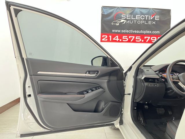 2024 Nissan Altima 2.5 SR Carrollton TX