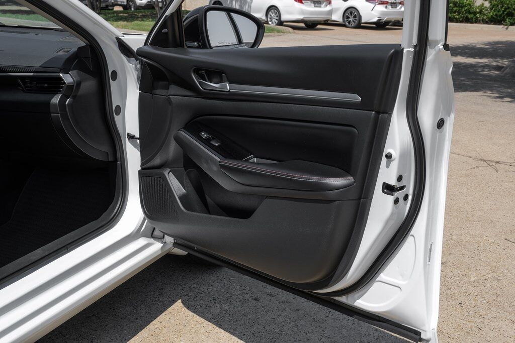2024 Nissan Altima 2.5 SR Carrollton TX