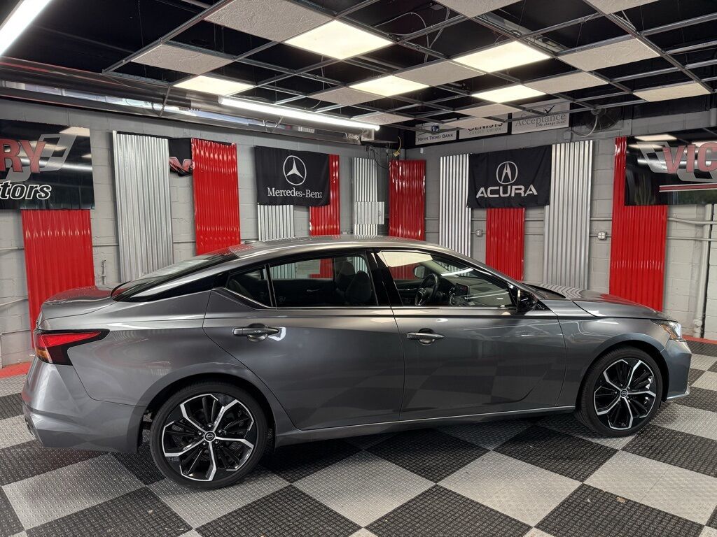 2024 Nissan Altima 2.5 SR Royal Oak MI