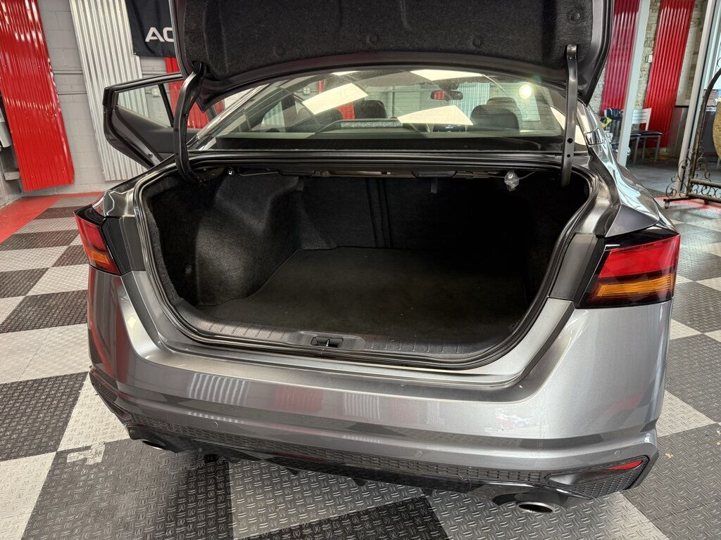 2024 Nissan Altima 2.5 SR Royal Oak MI